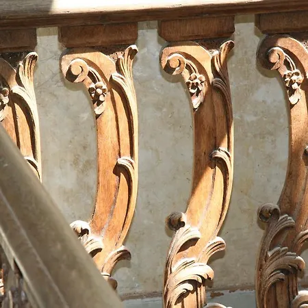 ベッド・アンド・ブレックファスト Casa Luna 3*