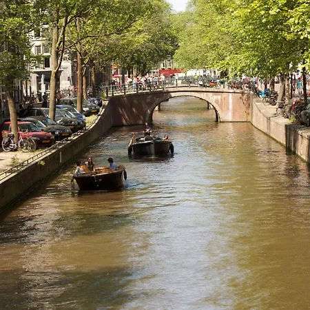 Couette-café Casa Luna