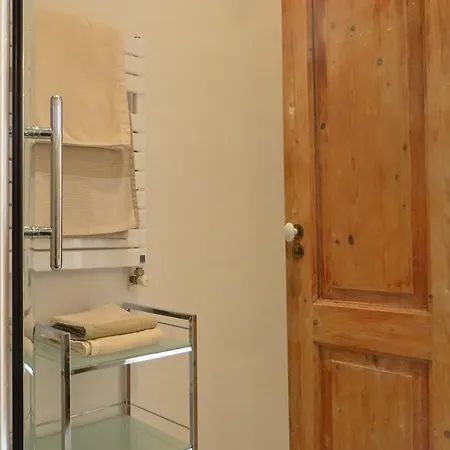 Casa Luna Bed & Breakfast 3*